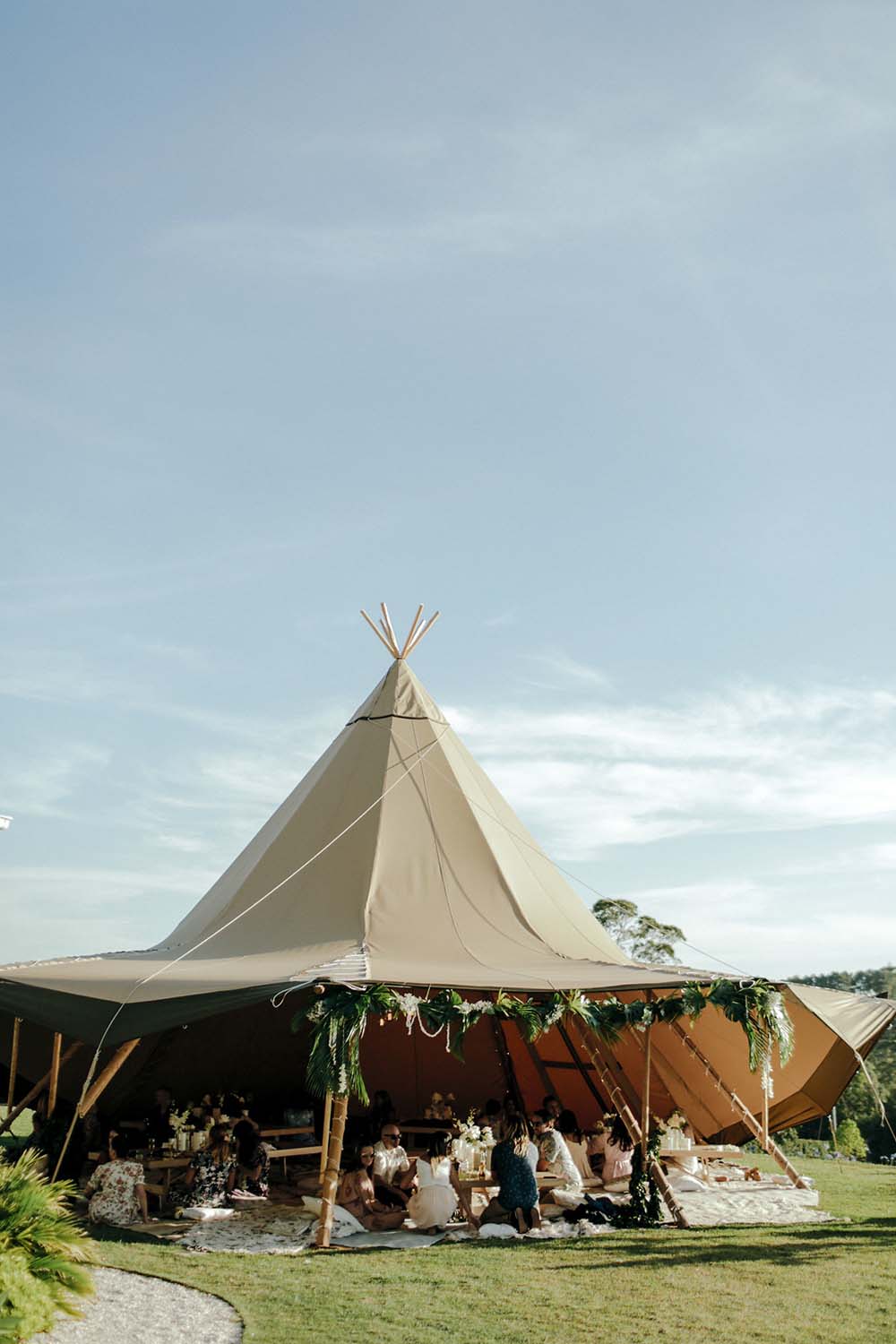 Lucie + Rory - Byron Bay Wedding Venue | The Events Lounge - Byron Bay Wedding Planning and Styling - www.theeventslounge.com.au