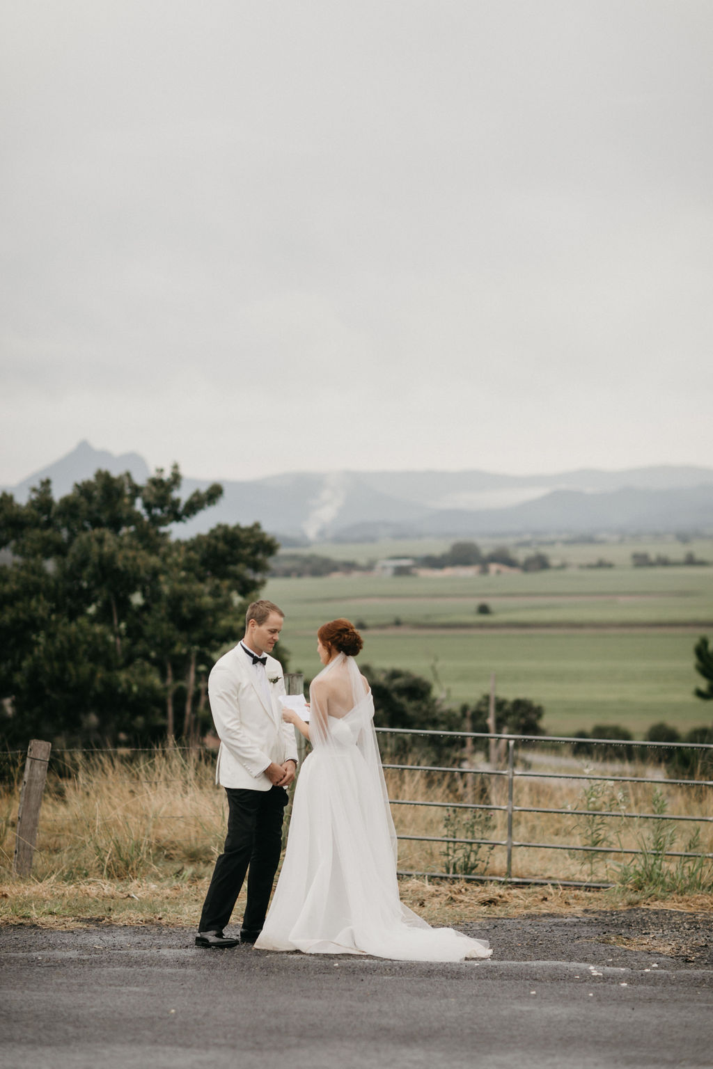 Rachel + Curt's Tweed Coast Wedding at Fins Plantation House | The Events Lounge Wedding Planning