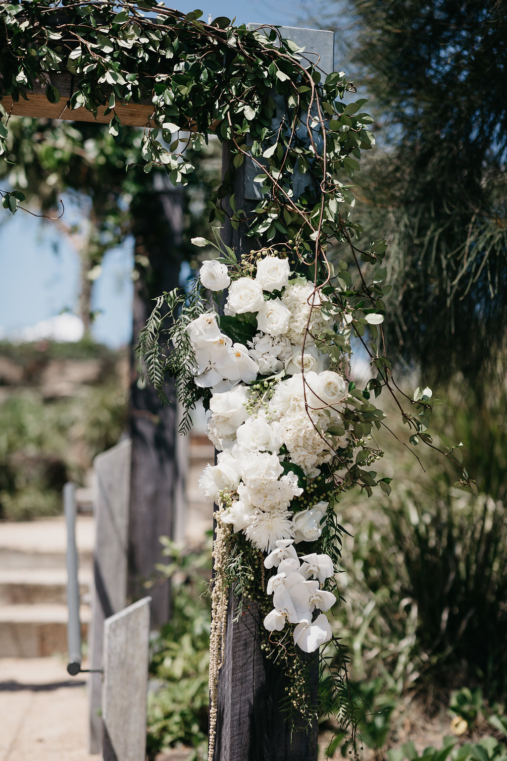 Real Wedding: Anastasia + Tomas, Coastal Luxe Wedding at Elements of Byron | The Events Lounge