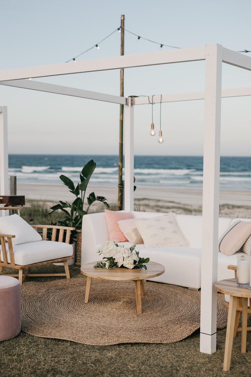 Real Wedding: Anastasia + Tomas, Coastal Luxe Wedding at Elements of Byron | The Events Lounge