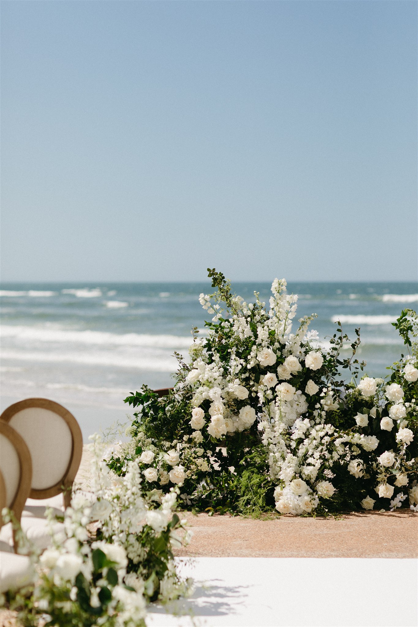 Nicole + Andy's Coastal Luxe Wedding at Rick Shores, Gold Coast Wedding Venue | The Events Lounge